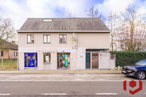 Handelshuis met mogelijkheden, verkocht in Lievegem