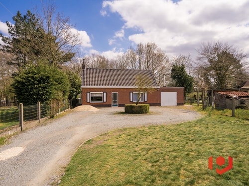 Te renoveren woning, verkocht in Lievegem